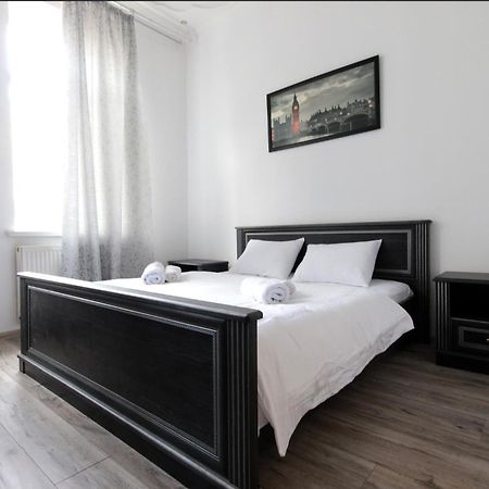 "Deluxe Apartments" K 44 - 1225 Lviv Exterior foto